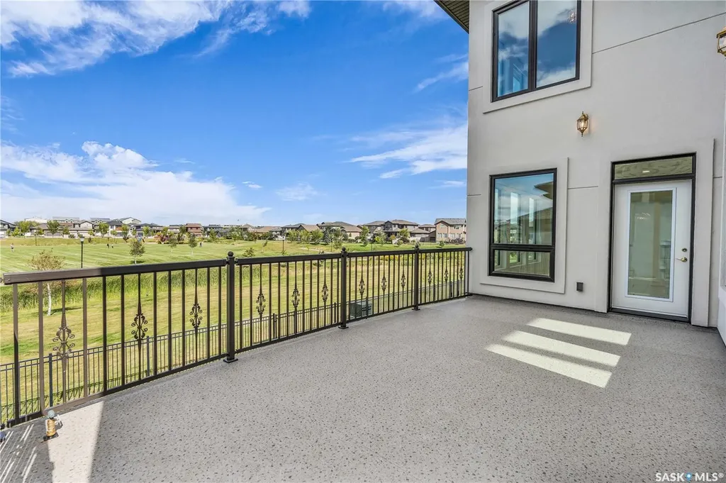 4204 Elderberry Crescent E Regina SK S4V 3V3
