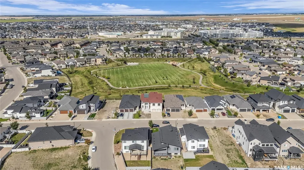 4204 Elderberry Crescent E Regina SK S4V 3V3