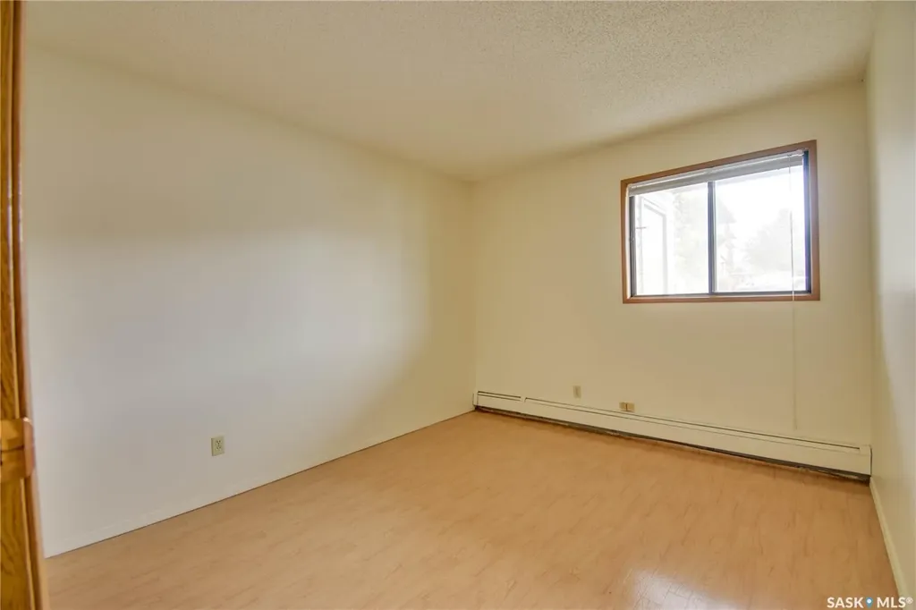 375 Kingsmere Boulevard Saskatoon SK S7J 4J6