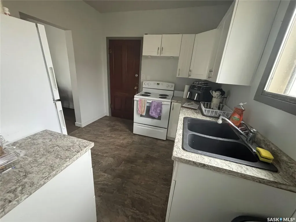 112 Stovel Avenue E Melfort SK S0E 1A0