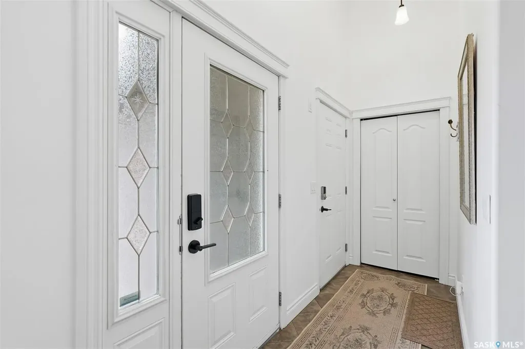 222 Fawcett Crescent Saskatoon SK S7T 0E9
