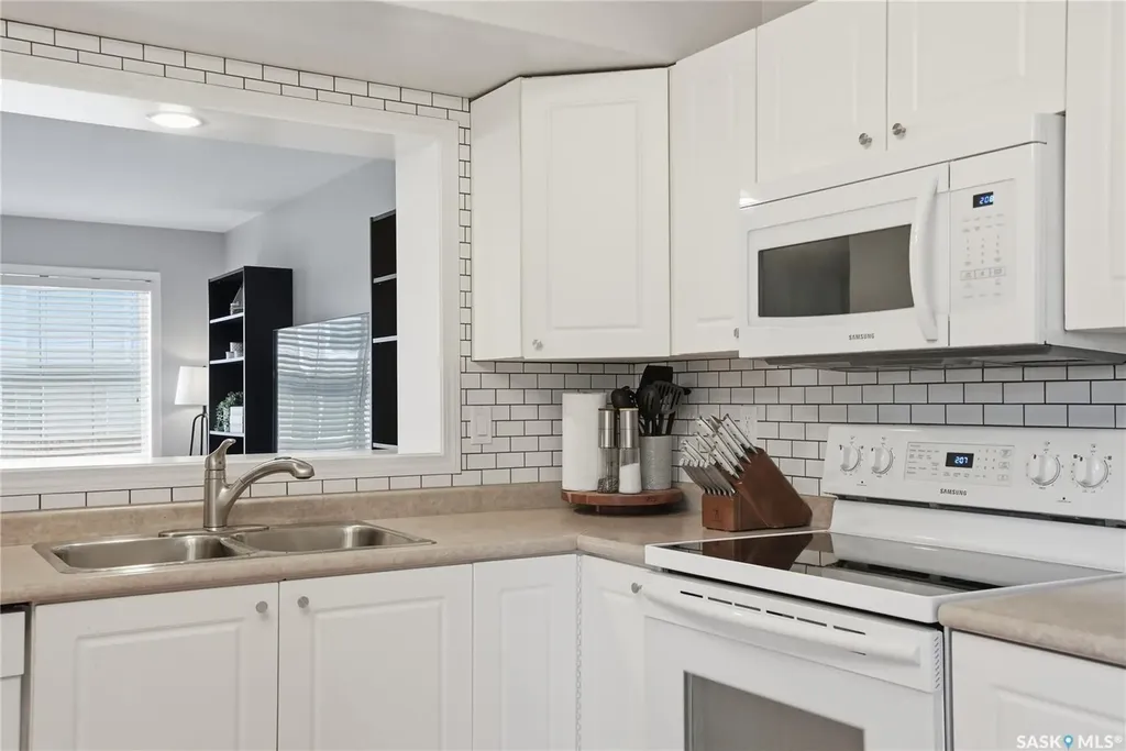 670 Kenderdine Road Saskatoon SK S7N 4W3