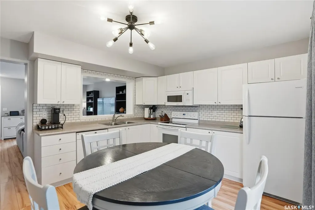 670 Kenderdine Road Saskatoon SK S7N 4W3