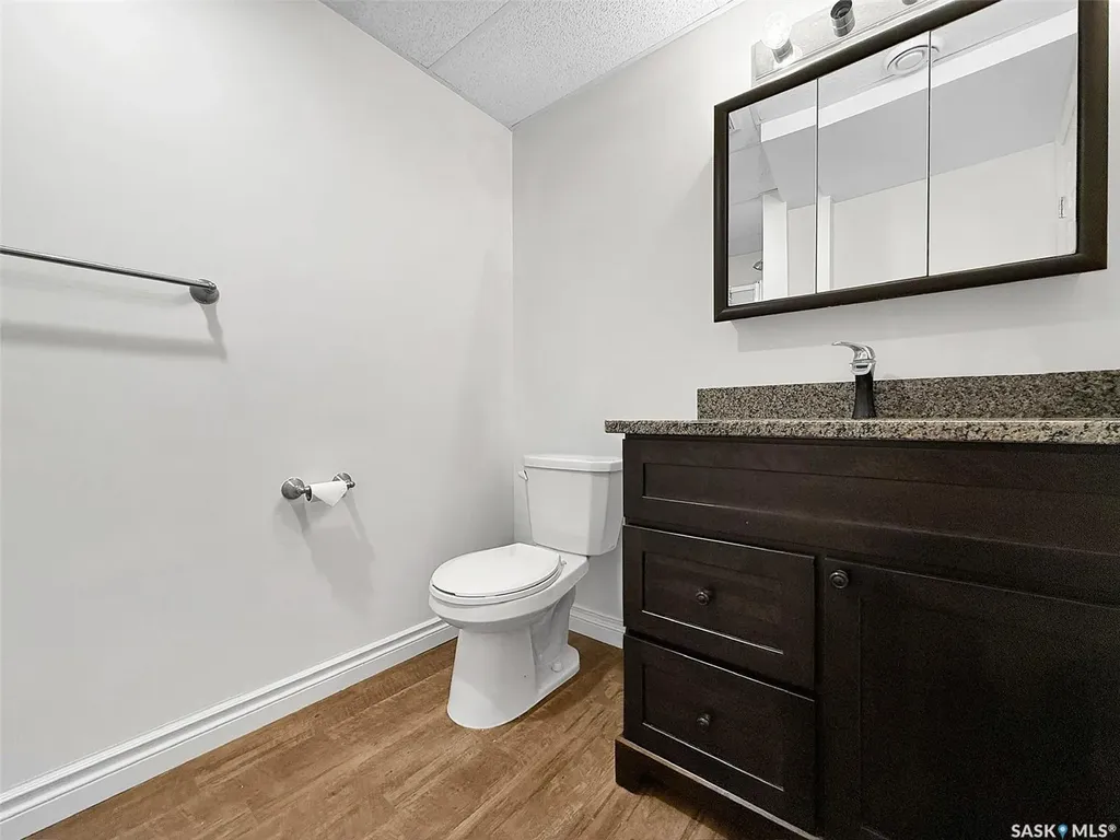 620 8th Avenue NE Swift Current SK S9H 2R3