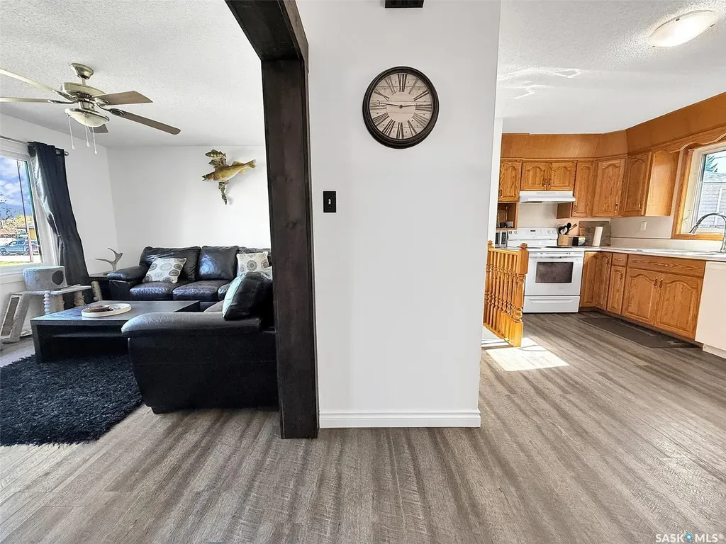 620 8th Avenue NE Swift Current SK S9H 2R3