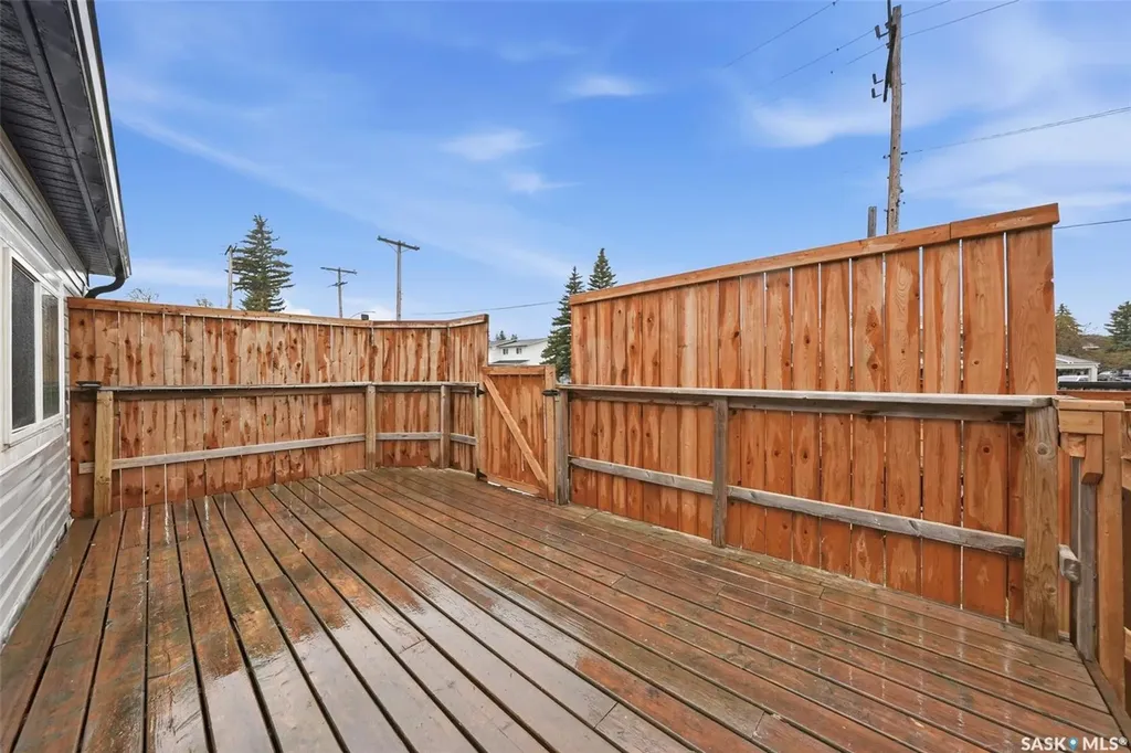 219 Grant Street Saskatoon SK S7N 2A5