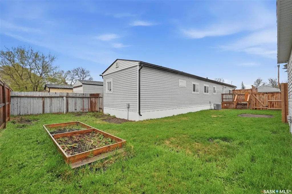 219 Grant Street Saskatoon SK S7N 2A5
