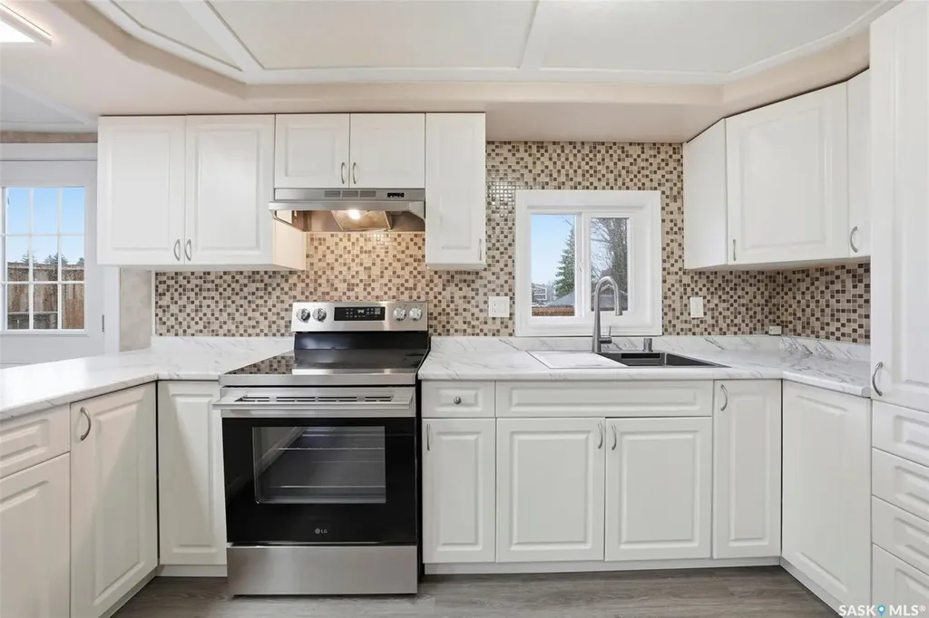 219 Grant Street Saskatoon SK S7N 2A5