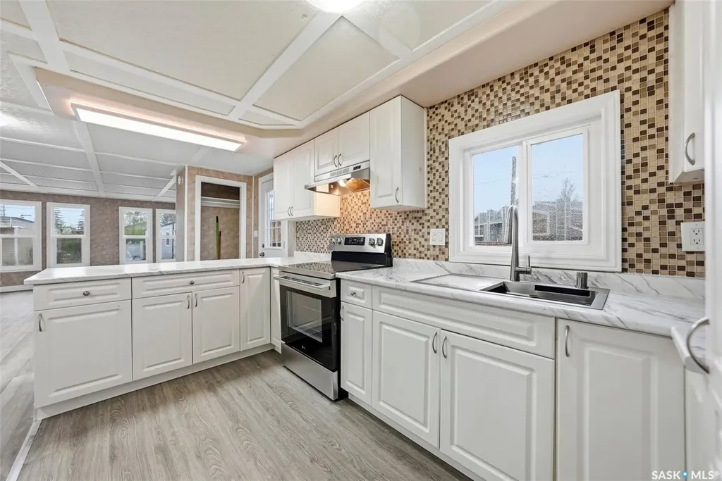 219 Grant Street Saskatoon SK S7N 2A5