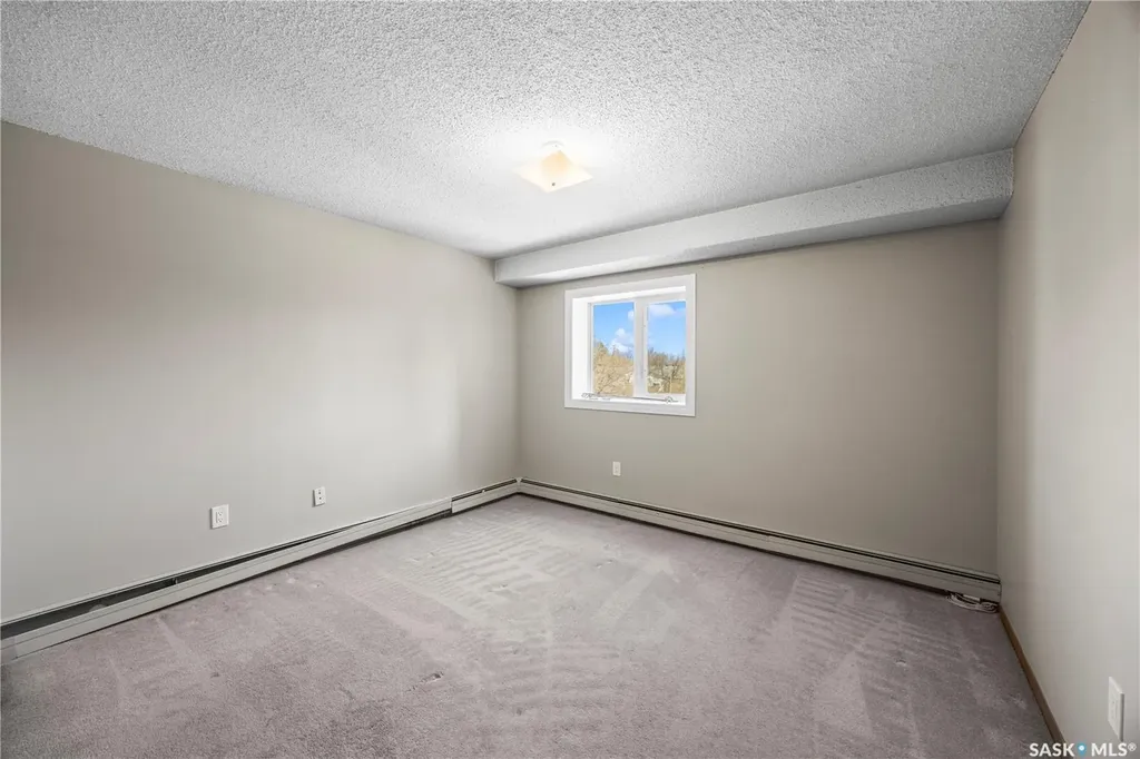 405 5th Avenue N Saskatoon SK S7K 6Z3