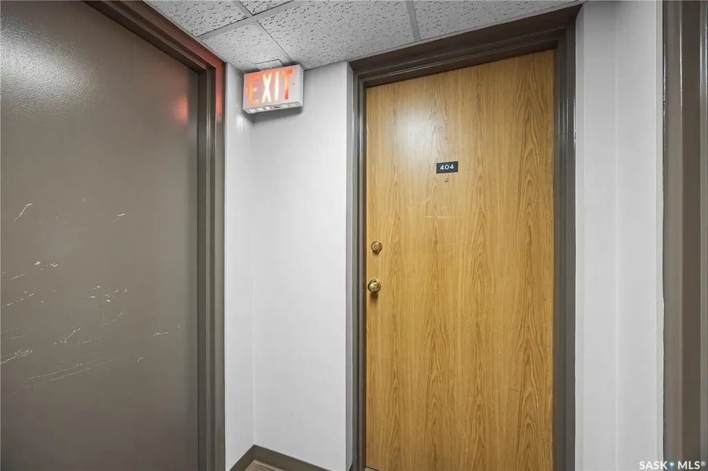 405 5th Avenue N Saskatoon SK S7K 6Z3