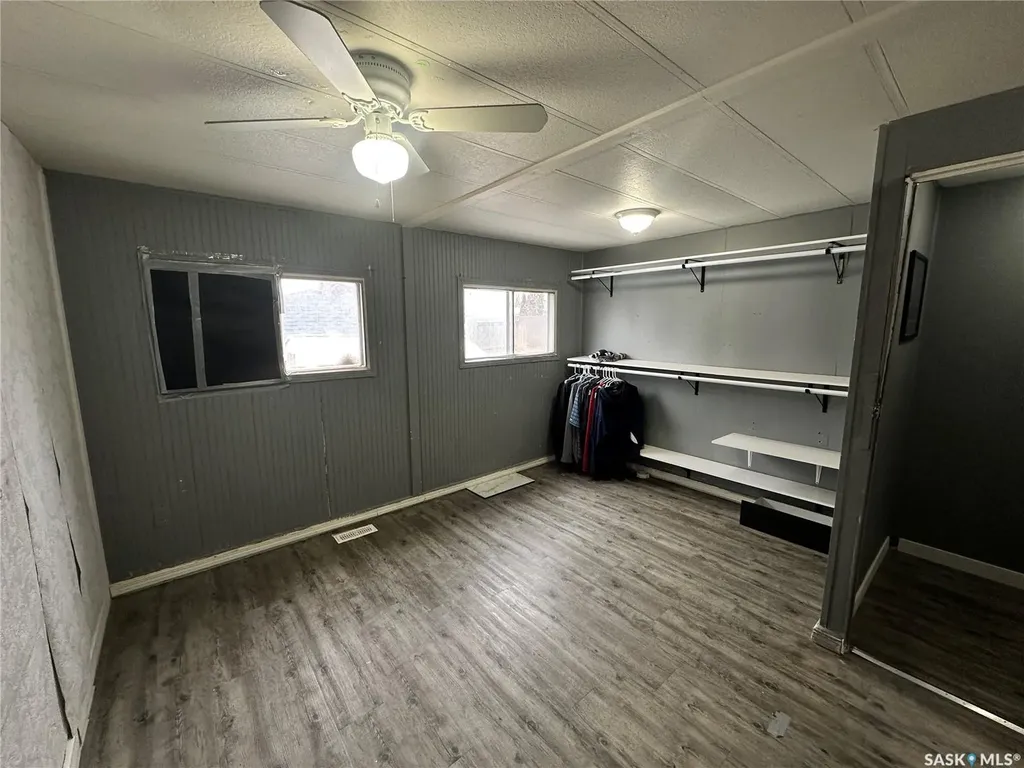 1035 Boychuk Drive Saskatoon SK S7H 5B2