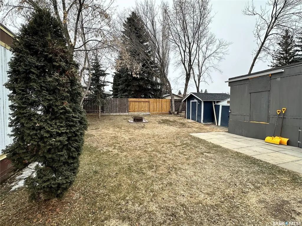 1035 Boychuk Drive Saskatoon SK S7H 5B2