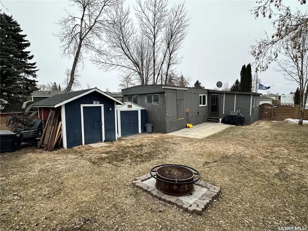1035 Boychuk Drive Saskatoon SK S7H 5B2