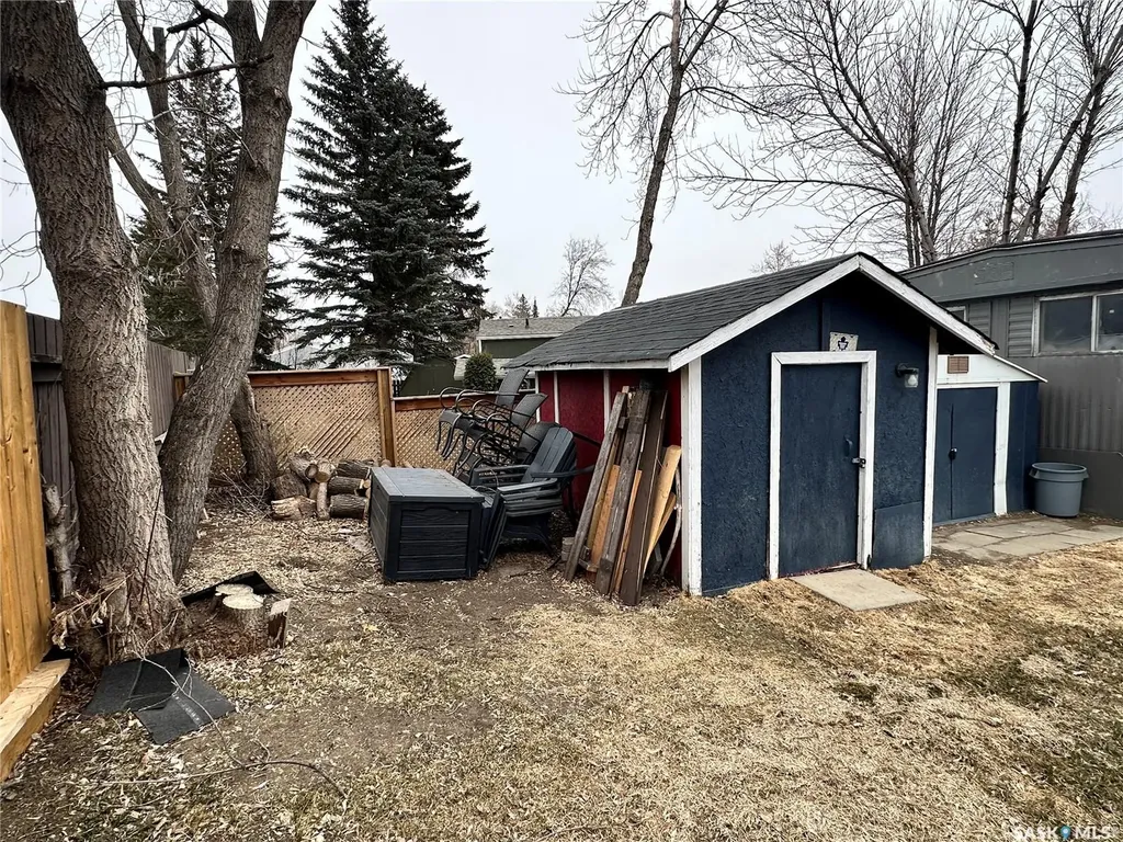 1035 Boychuk Drive Saskatoon SK S7H 5B2