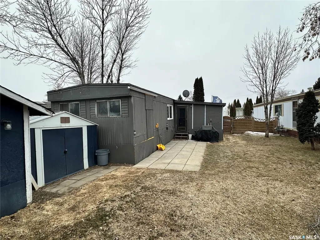 1035 Boychuk Drive Saskatoon SK S7H 5B2
