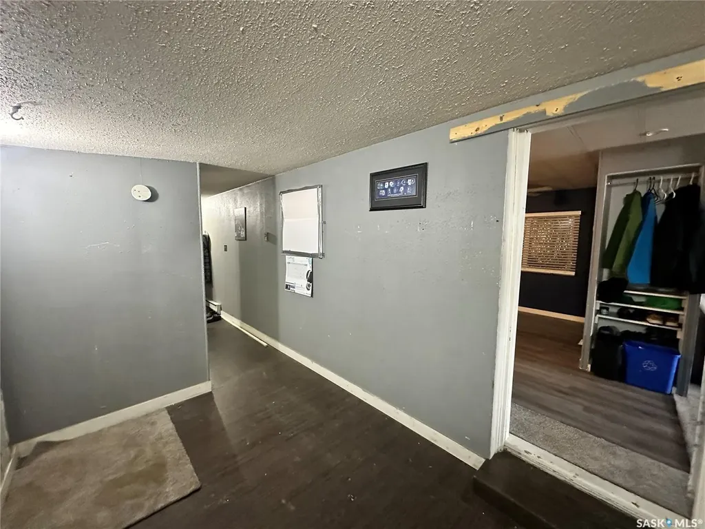 1035 Boychuk Drive Saskatoon SK S7H 5B2
