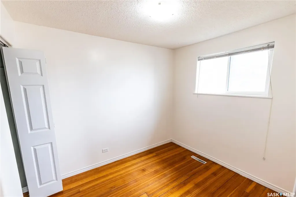 768 Caribou Street W Moose Jaw SK S6H 2K9