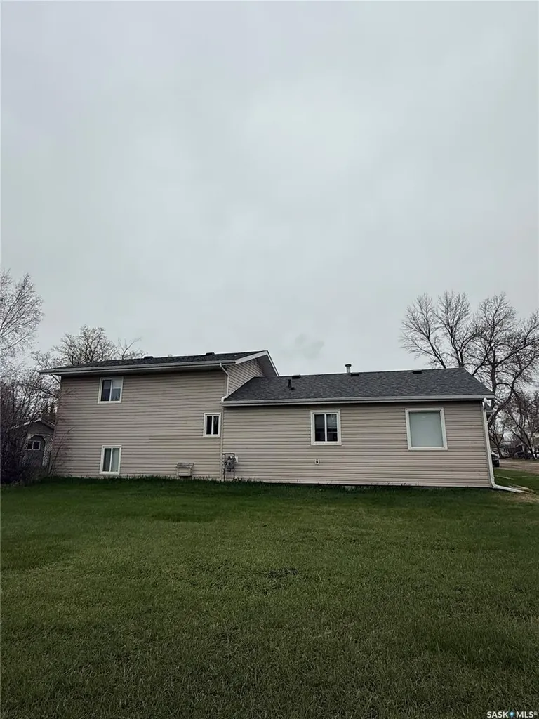 62 Main Street Leask SK S0J 1M0