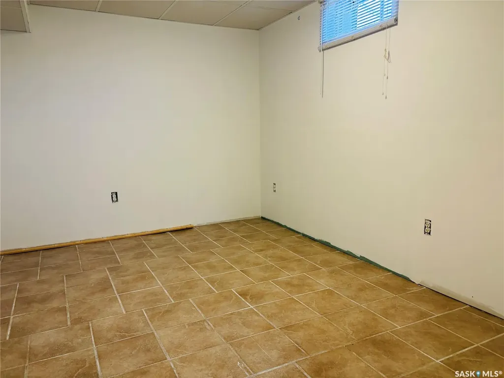 117 King Street Stewart Valley SK S0N 2P0