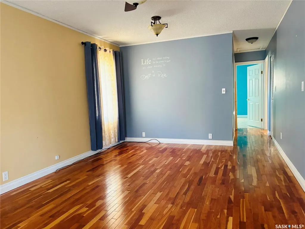 117 King Street Stewart Valley SK S0N 2P0