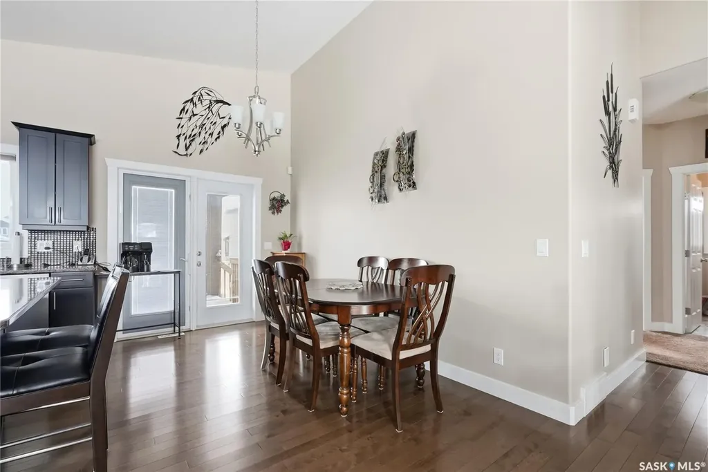335 Mccallum Lane Saskatoon SK S7R 0C3
