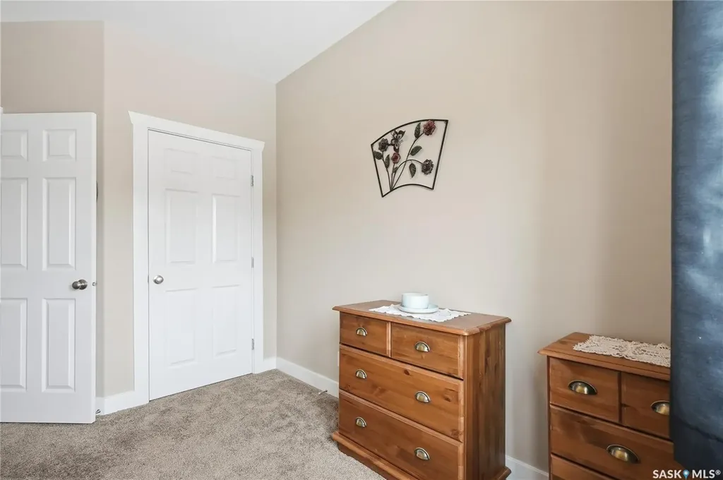 335 Mccallum Lane Saskatoon SK S7R 0C3