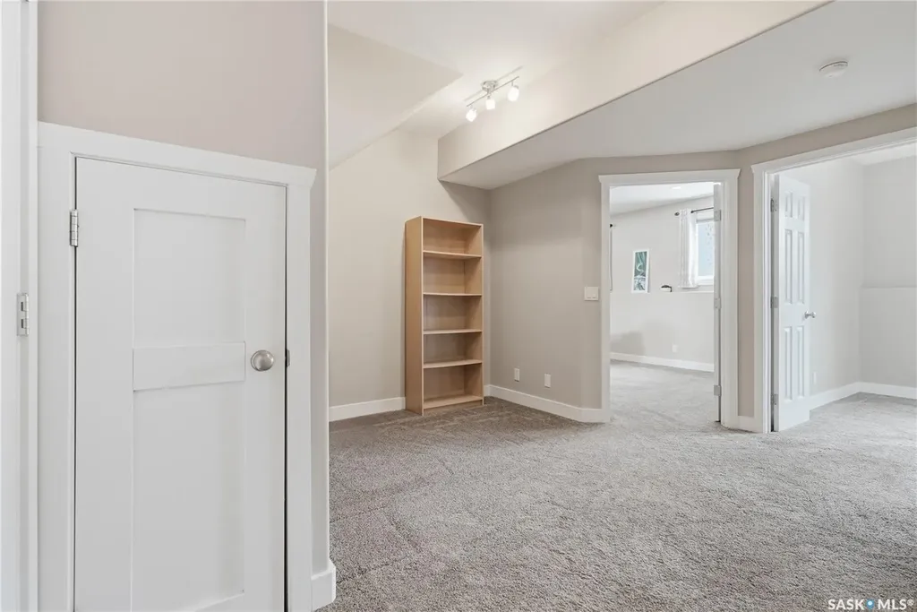 335 Mccallum Lane Saskatoon SK S7R 0C3