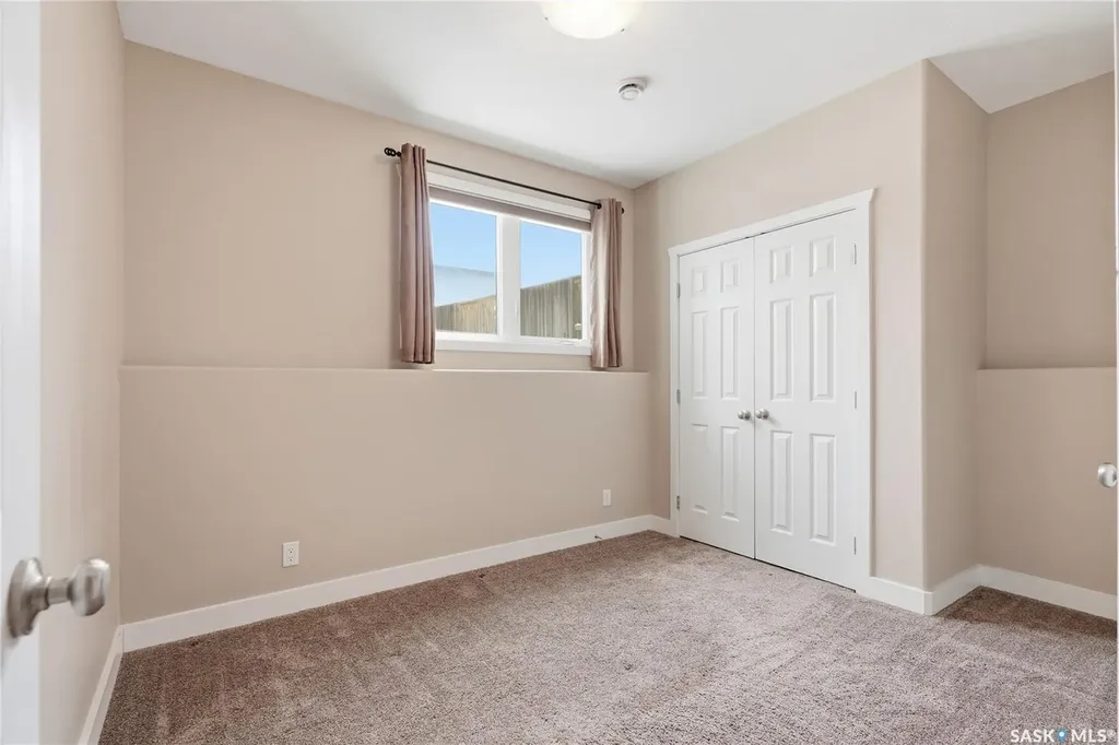 335 Mccallum Lane Saskatoon SK S7R 0C3