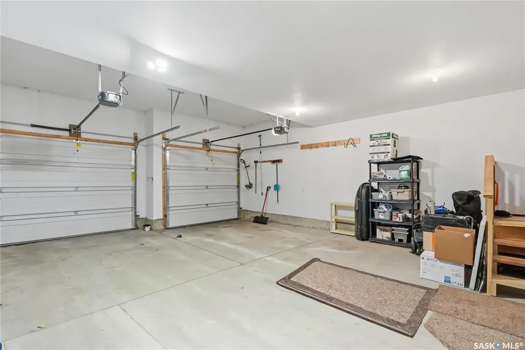 335 Mccallum Lane Saskatoon SK S7R 0C3