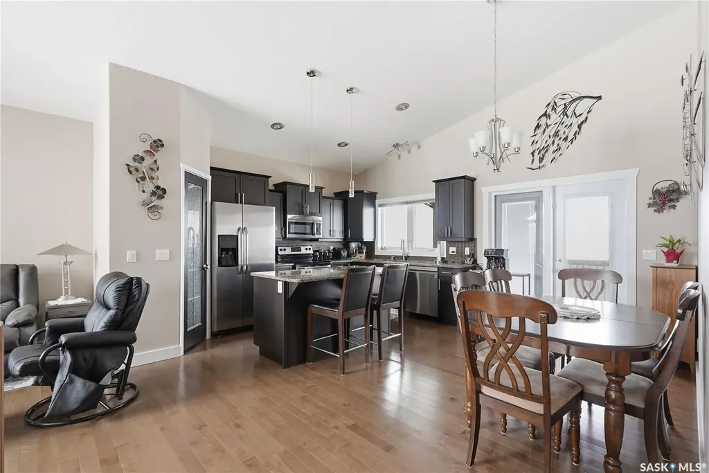 335 Mccallum Lane Saskatoon SK S7R 0C3