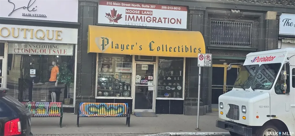 308 Main Street N Moose Jaw SK S6H 3J9