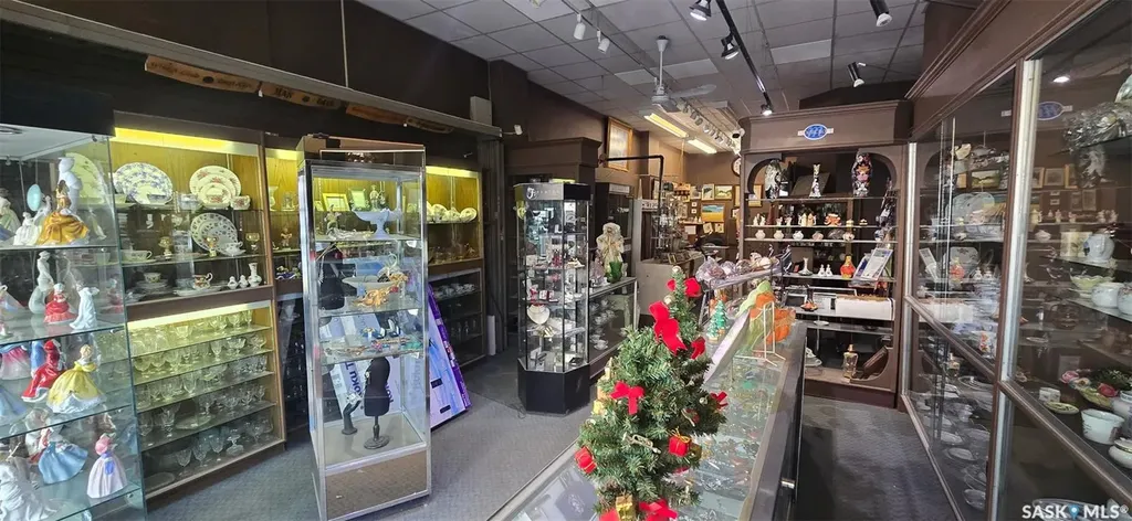 308 Main Street N Moose Jaw SK S6H 3J9