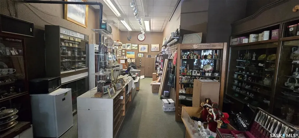 308 Main Street N Moose Jaw SK S6H 3J9