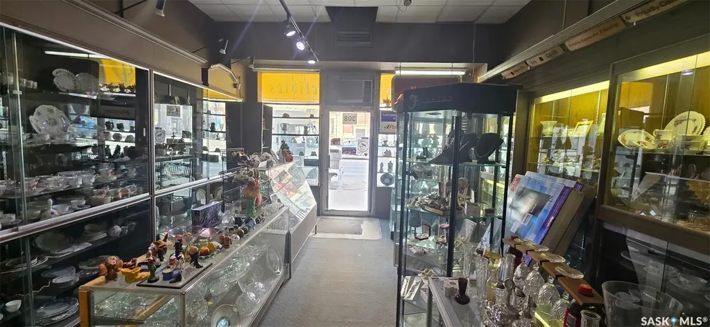 308 Main Street N Moose Jaw SK S6H 3J9