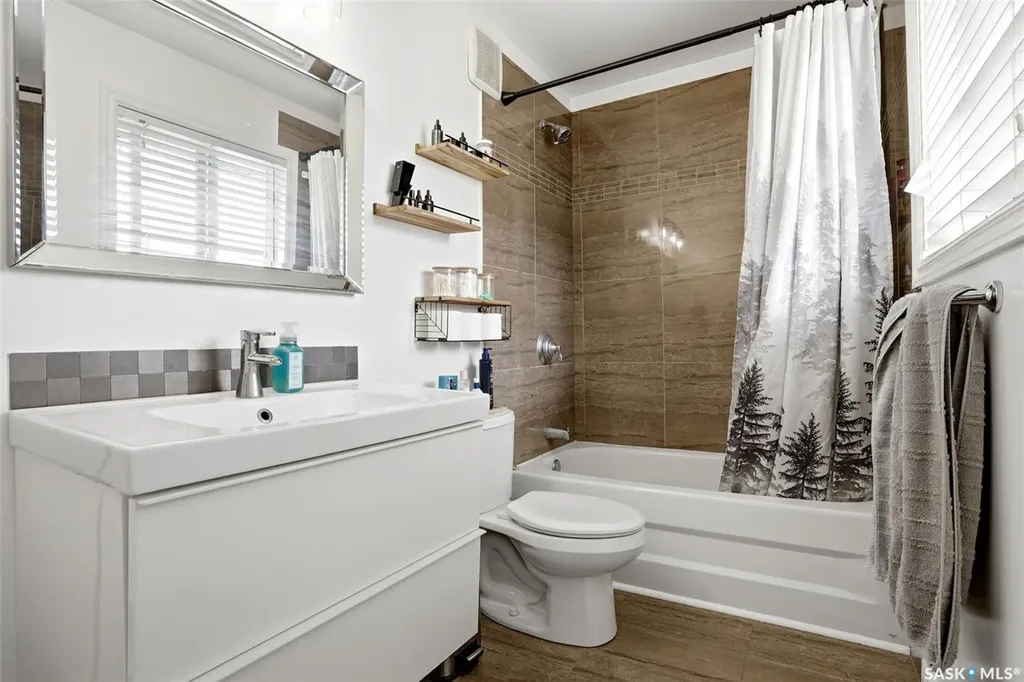 211 Ottawa Street Regina SK S4R 1N4