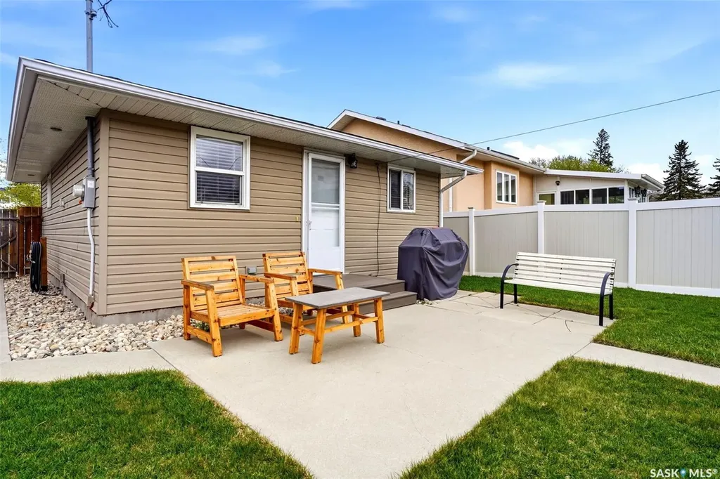 211 Ottawa Street Regina SK S4R 1N4