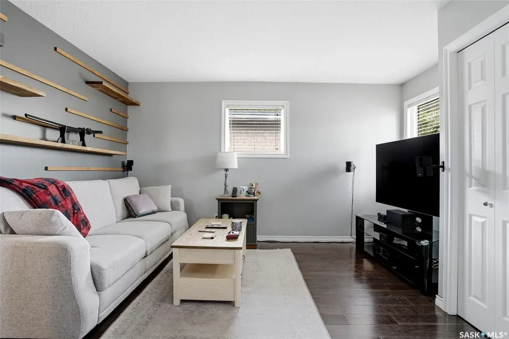 211 Ottawa Street Regina SK S4R 1N4