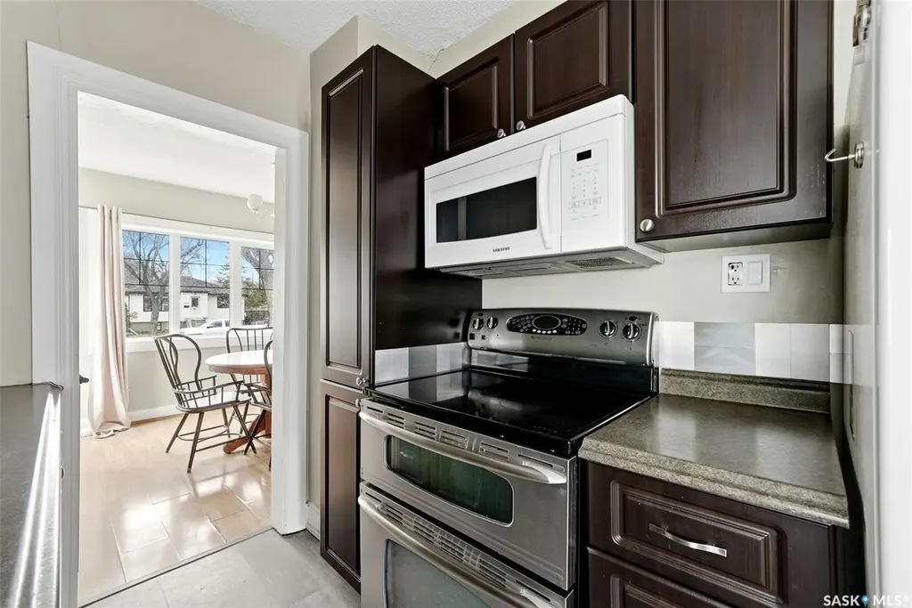 1439 Forget Street Regina SK S4T 4Y4