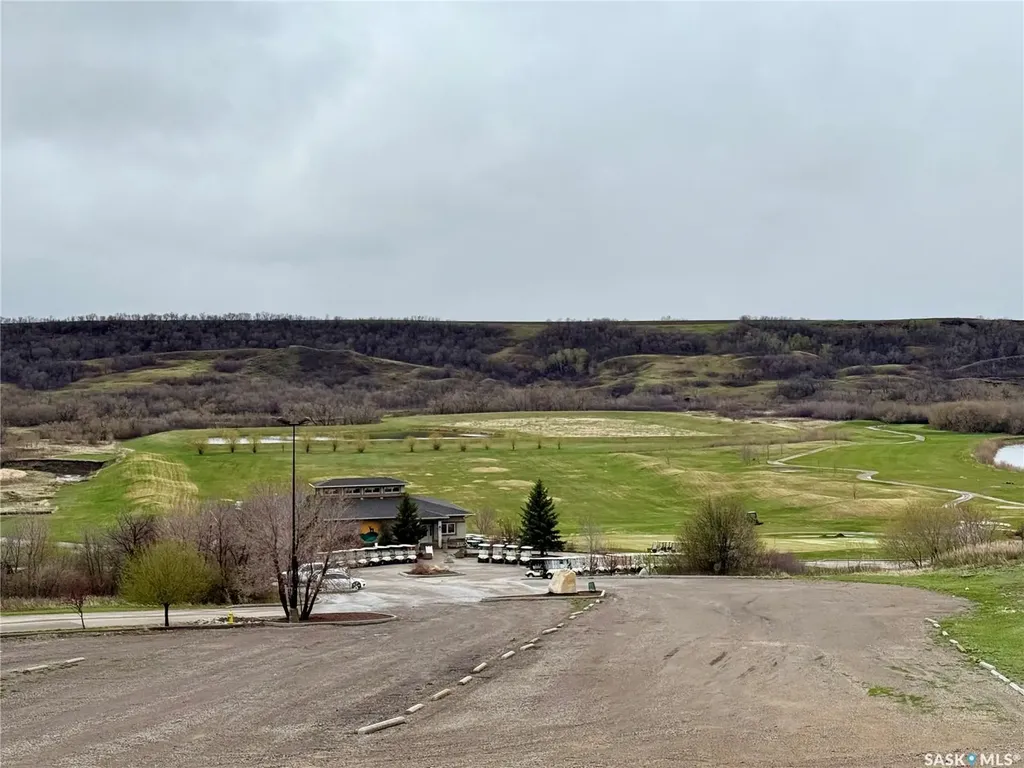 105 Deer Valley Road Lumsden Rm No. 189 SK S2V 1B8