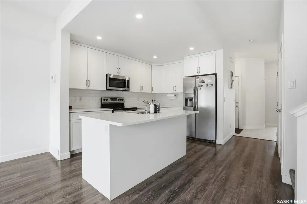 234 Brighton Gate Saskatoon SK S7V 0P6
