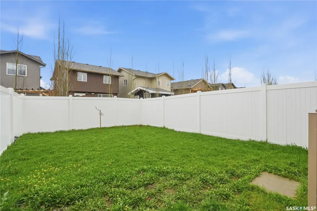234 Brighton Gate Saskatoon SK S7V 0P6