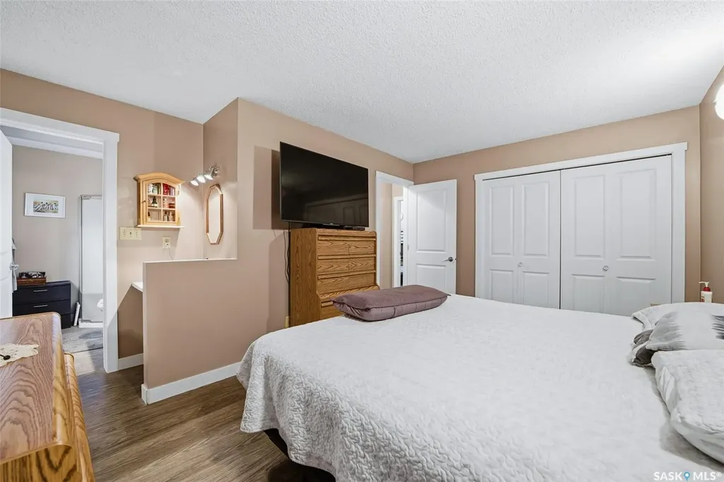 6962 Maple Brook Crescent Regina SK S4X 4J3