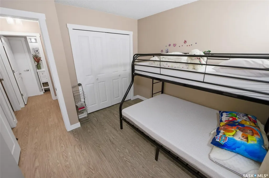 6962 Maple Brook Crescent Regina SK S4X 4J3