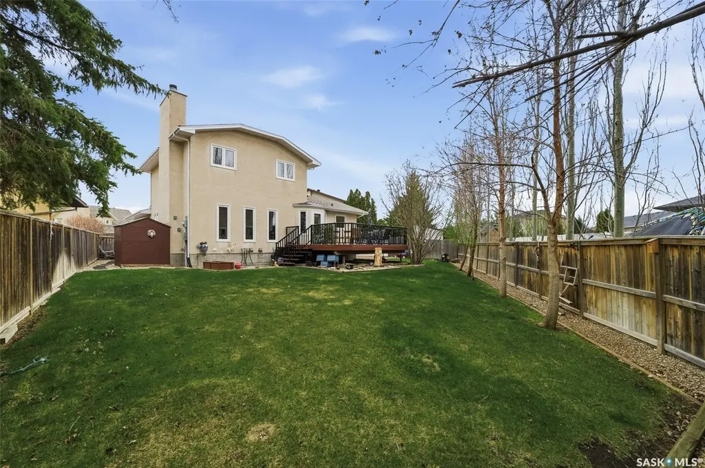 6962 Maple Brook Crescent Regina SK S4X 4J3