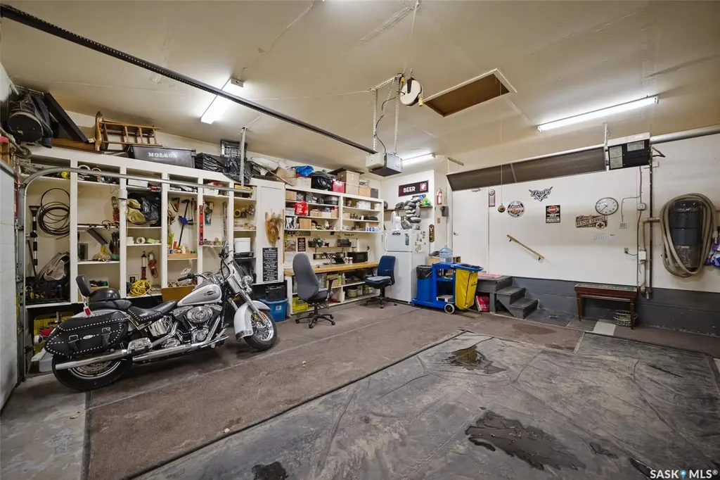 6962 Maple Brook Crescent Regina SK S4X 4J3