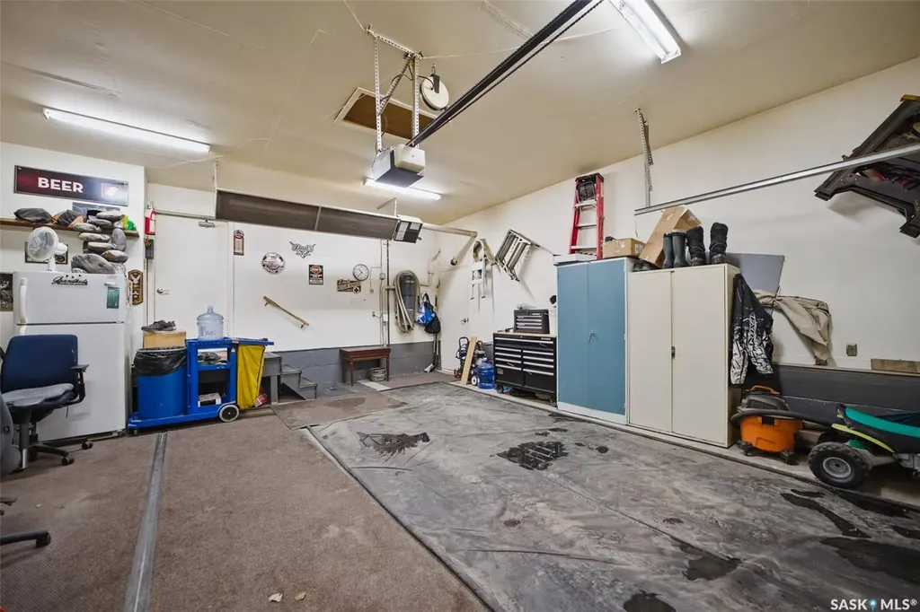 6962 Maple Brook Crescent Regina SK S4X 4J3