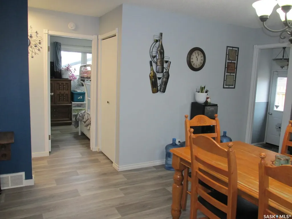 508 1st Avenue W Nipawin SK S0E 1E0