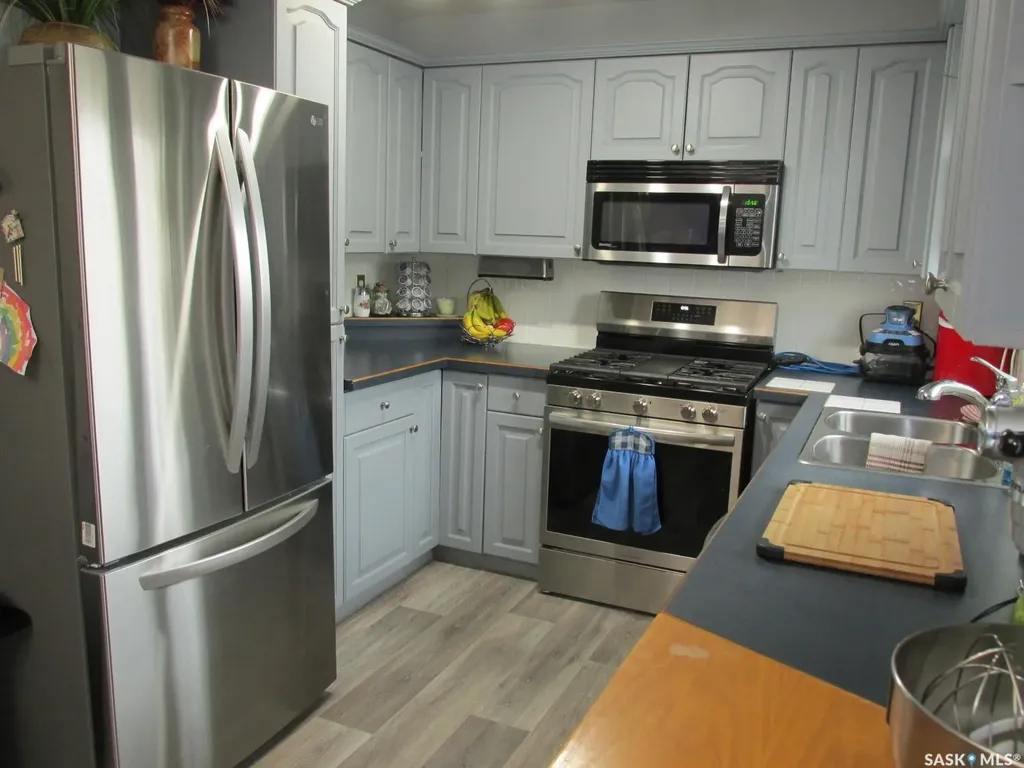 508 1st Avenue W Nipawin SK S0E 1E0