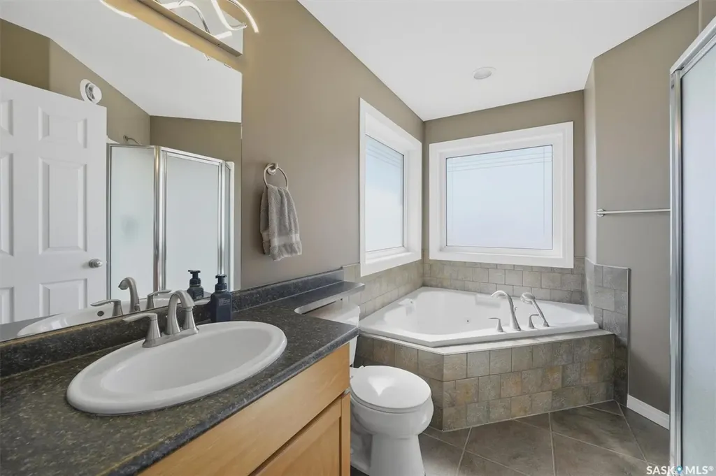 231 Willowgrove Boulevard Saskatoon SK S7W 1A1